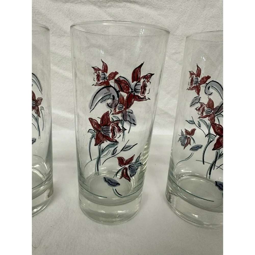 Red Daffodil Flower Glasses Tumblers 6.25